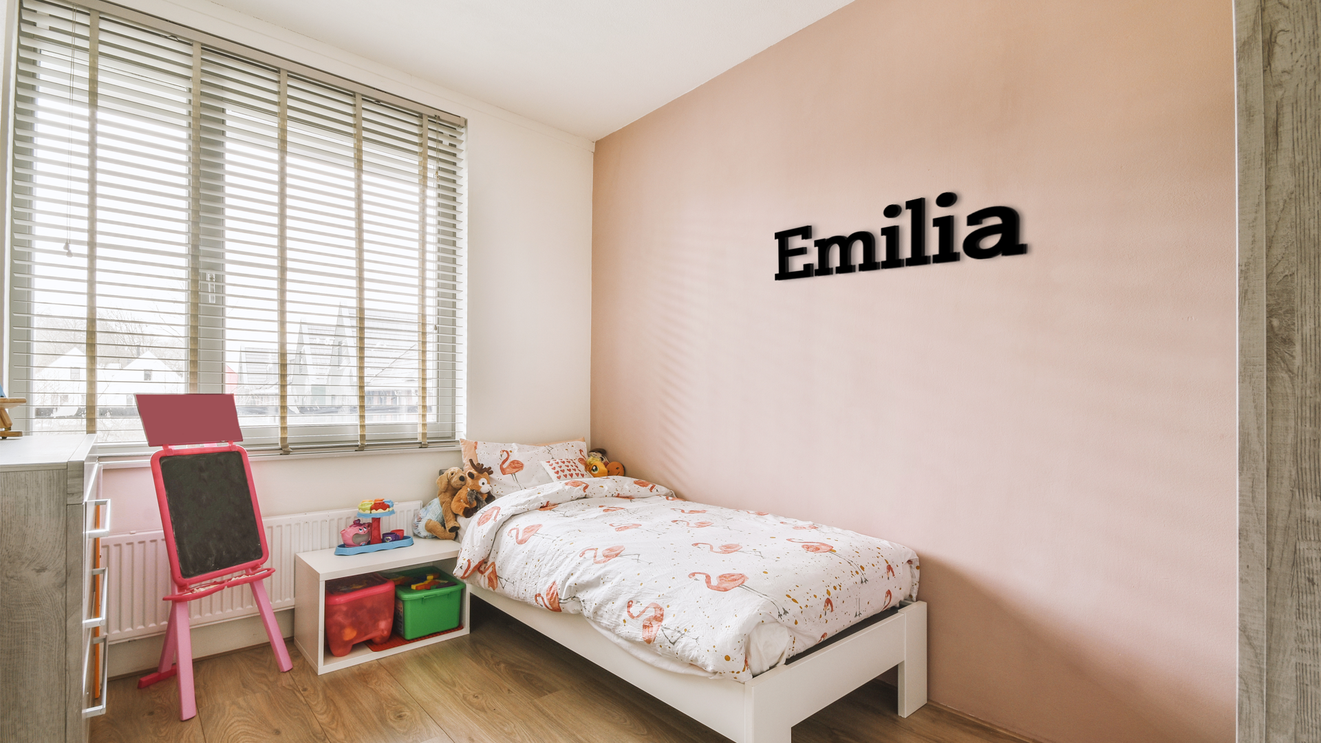 Emilia a simple yet stunning name sign that speaks volumes. Acrylic glass decor - Vibewall