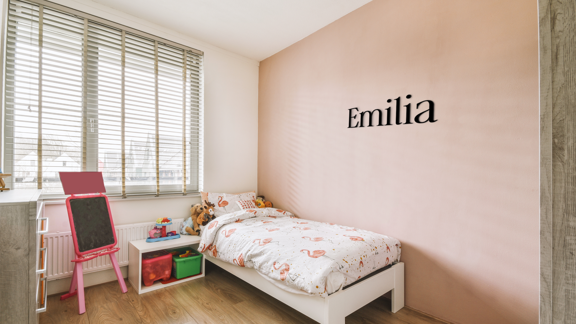 Emilia a simple yet stunning name sign that speaks volumes. Acrylic glass decor - Vibewall
