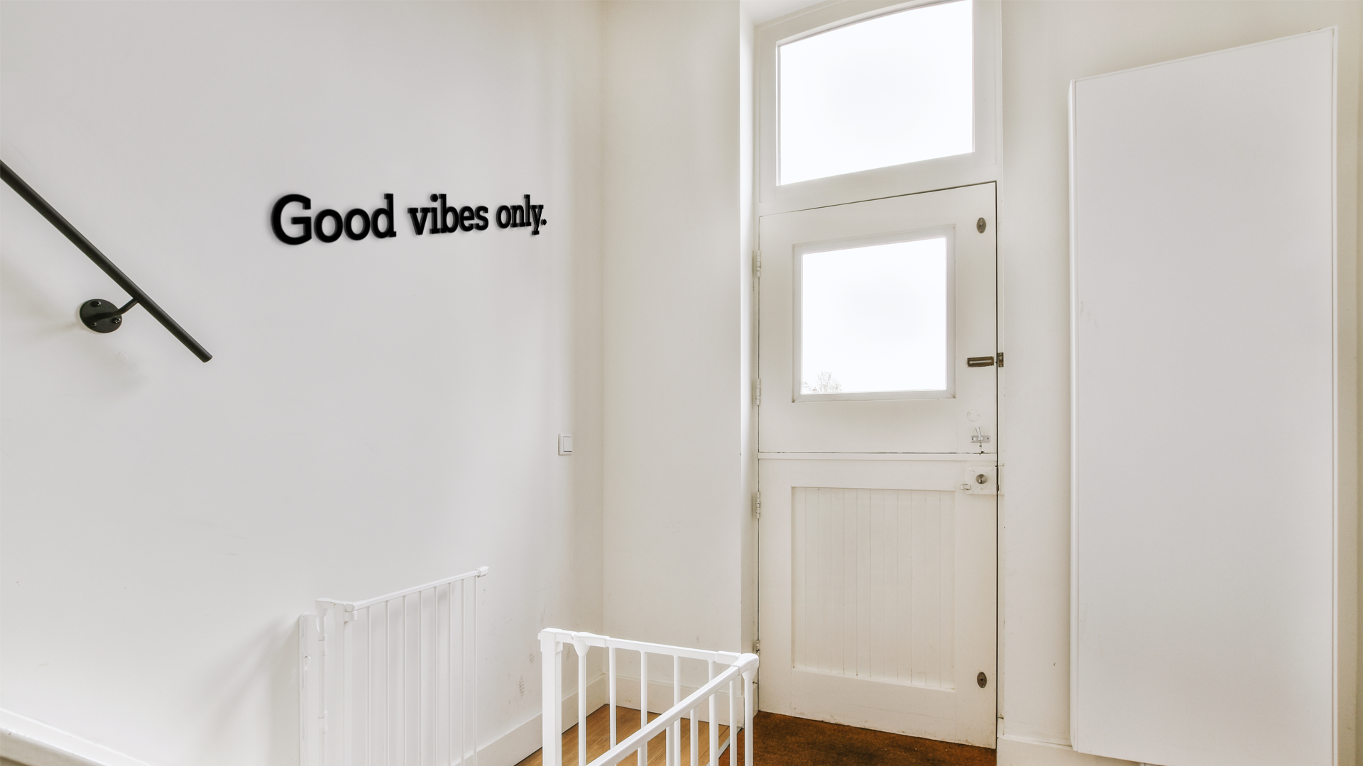 Good vibes only wall quote brings positivity and personality into your space. Acrylic glass decor - Vibewall